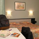 Printania Porte De Versailles Hotel 2*