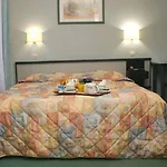 Printania Porte De Versailles Hotel