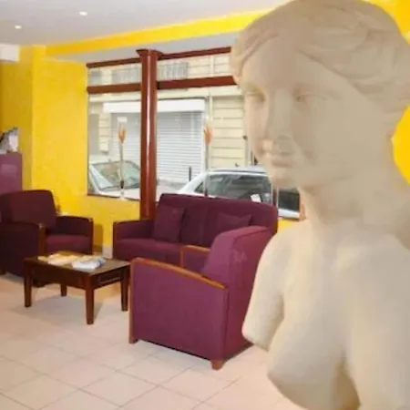 Printania Porte De Versailles Hotel