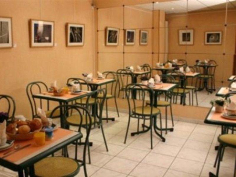 Printania Porte De Versailles Parigi