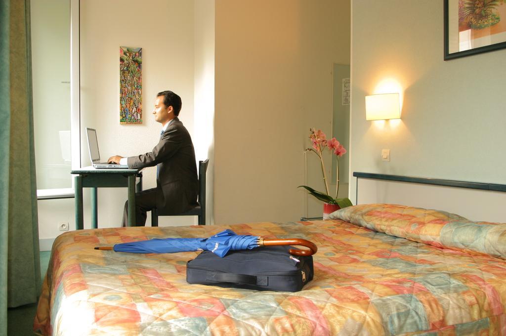 Printania Porte De Versailles 2* Parigi